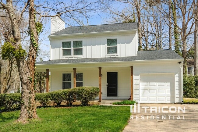 Building Photo - 1820 Crestwood Dr NW Rental