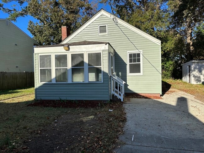 Photo - 9615 10th Bay St