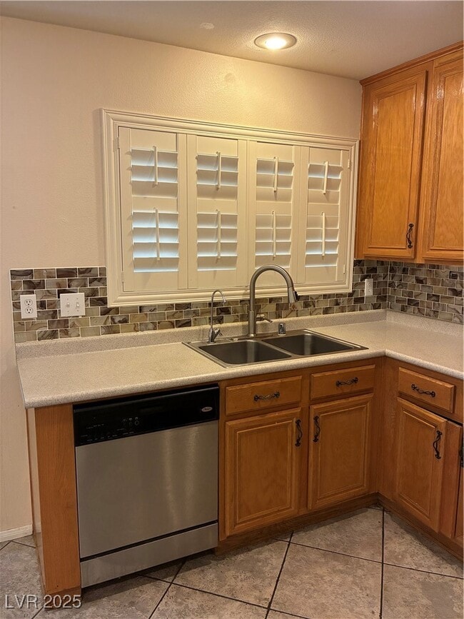 Photo - 11135 Verismo St