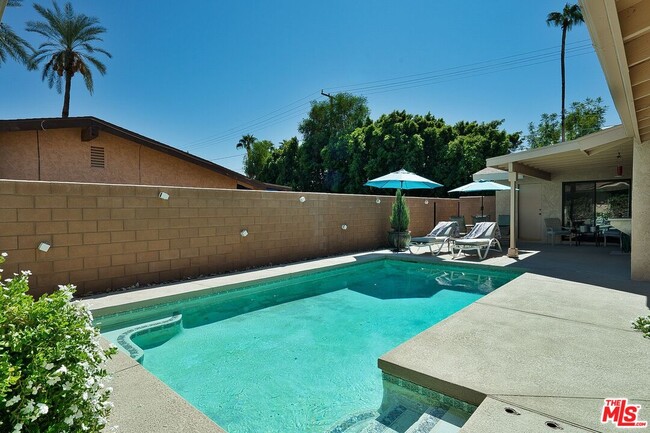Photo - 73415 Royal Palm Dr