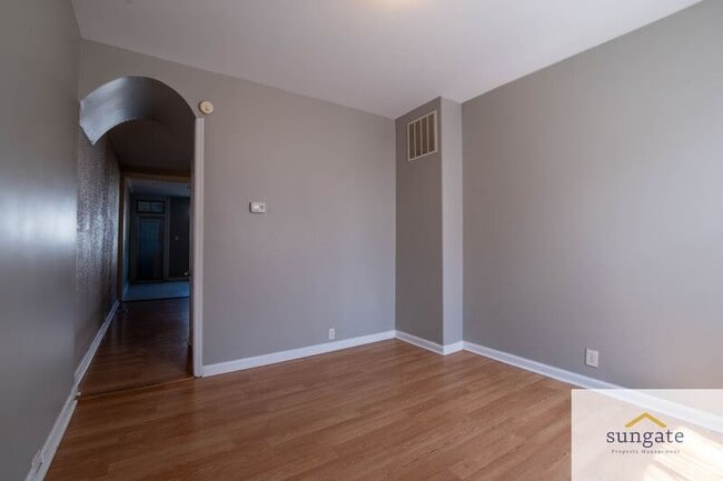 Photo - 1210 Sargeant St