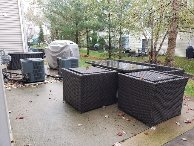 Patio extendido - 39 Russell Ct