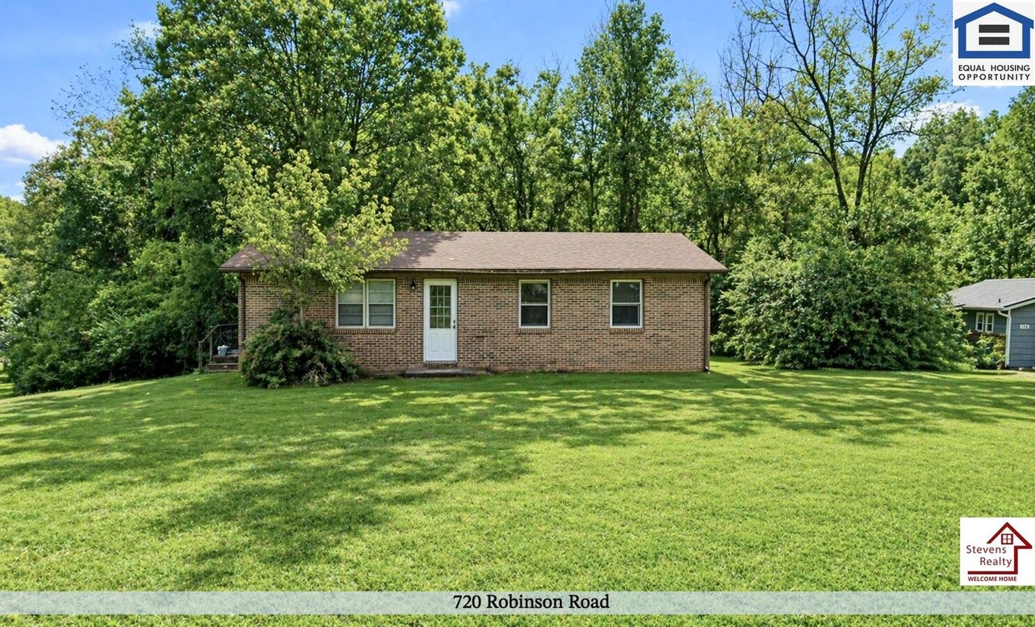 Photo - 720 Robinson Rd