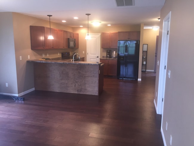 Photo - 3727 Sandstone Dr