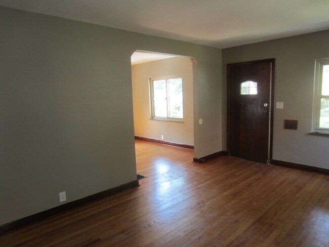Photo - Updated 3 Bed 2 Bath Home