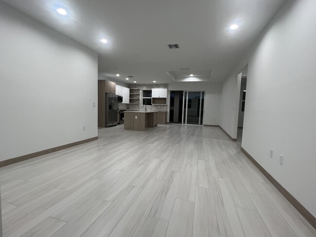 Photo - 4135 Watson Ave