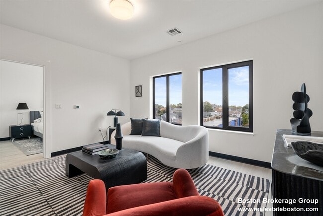 Photo - 600 Broadway Unit 602