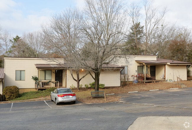 Photo - Blue Ridge Hills Apartments
