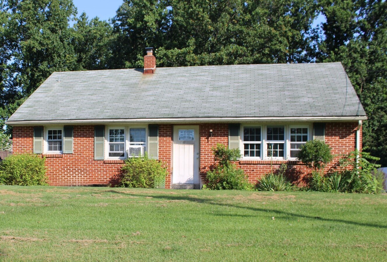 Single Family Home - Single Family Home