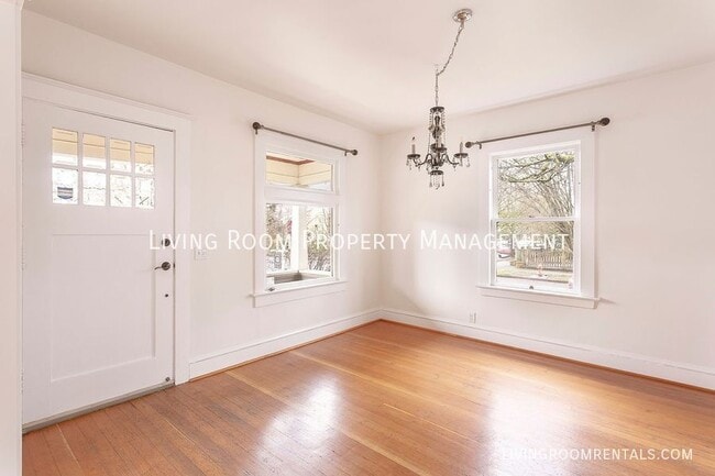 Photo - 2735 SE 25th Ave