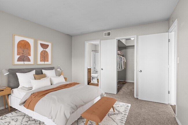 Silver Springs Apartments