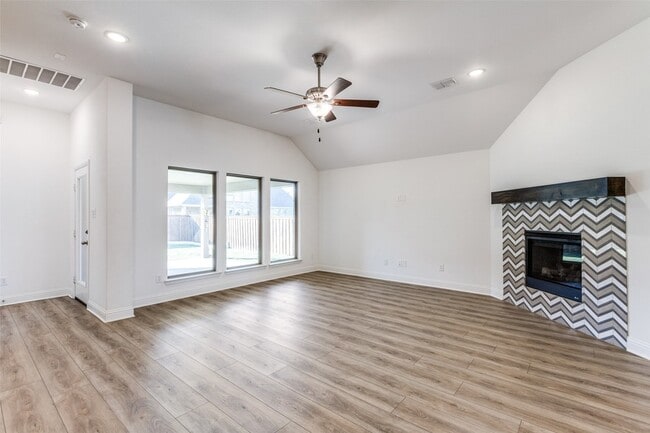 Photo - 3071 Kennington Dr