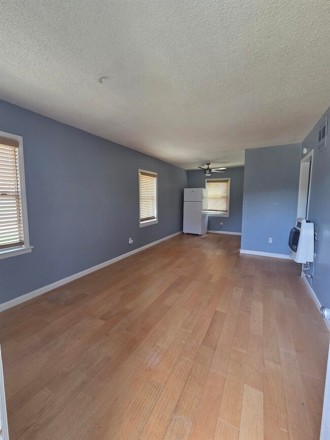 Photo - 3166 Winslow Rd