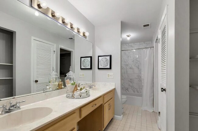 Photo - 4466 McPherson Ave