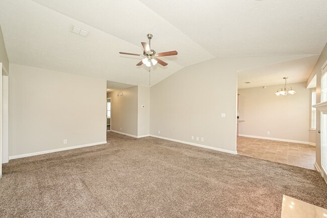 Photo - 1923 Colyn Avenue