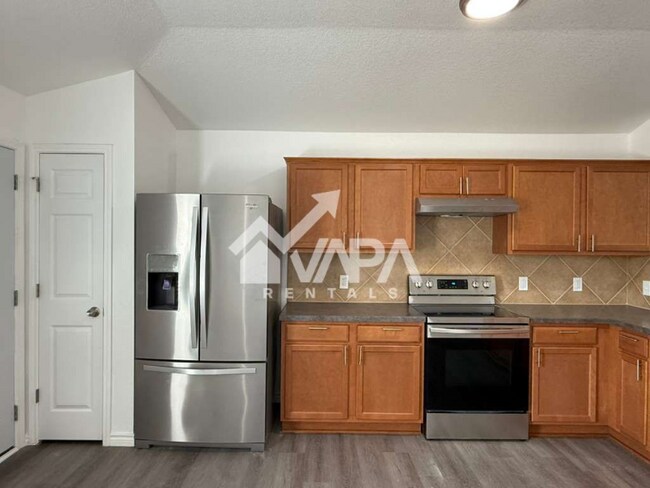 Photo - 9506 Everton