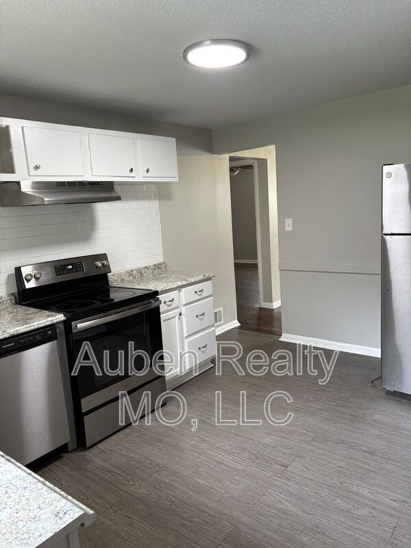 Photo - 1821 N 50 Terrace