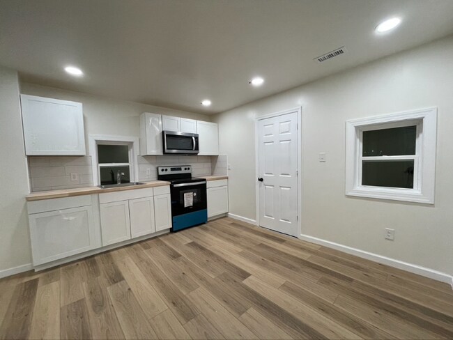 Photo - 18701 Turkey Egg Rd