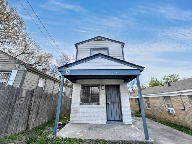 Photo - 2115 Bennett Ave House