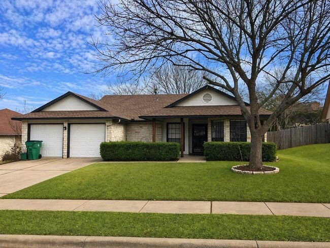 Building Photo - 2007 Crystal Shore Dr