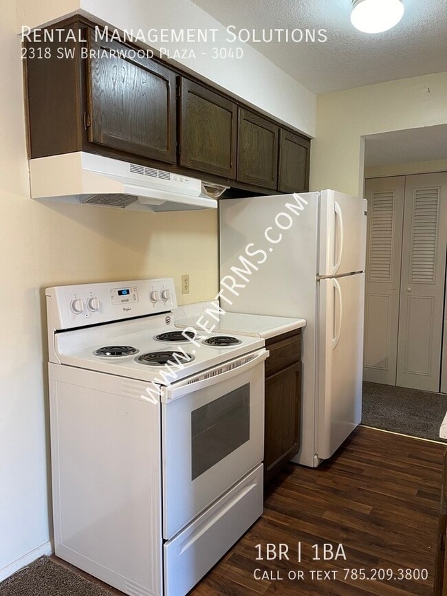 Photo - 2318 SW Briarwood Plaza Unit 304D