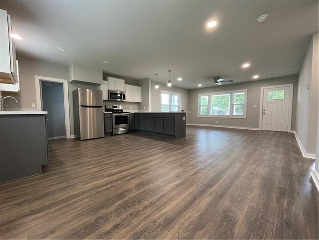 Photo - 1791 Garland Ave