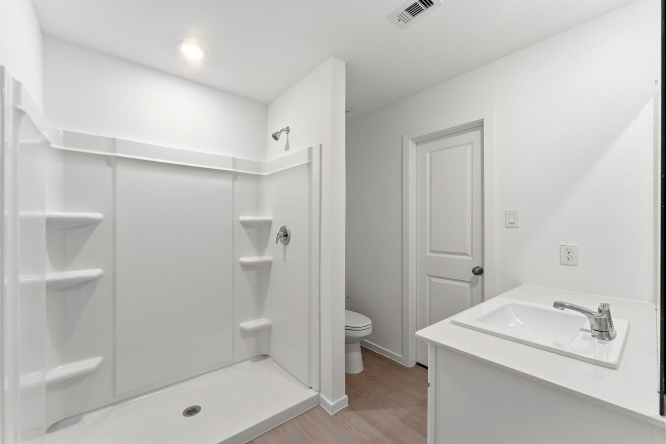 Photo - 18784 Loom dr
