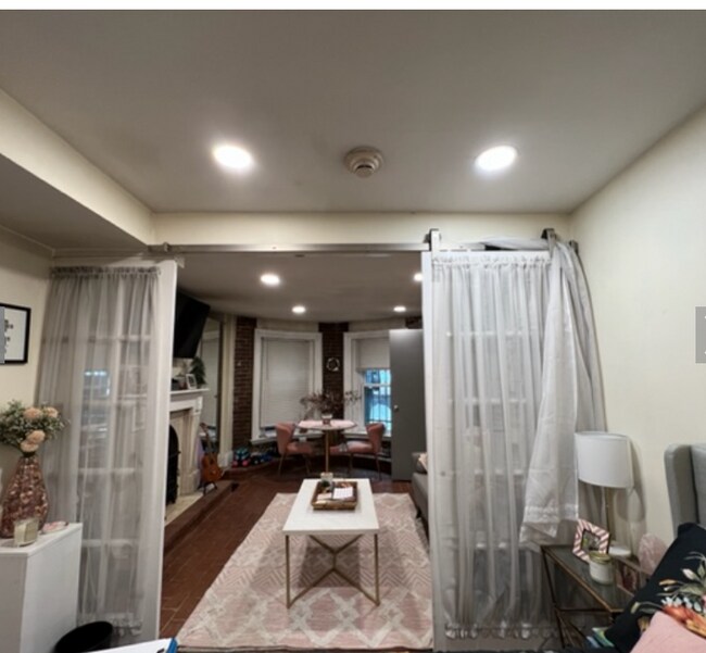 Photo - 4 Wellington St Condo Unit 1