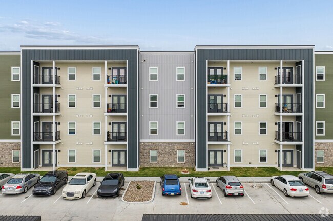 300 S 127th St
