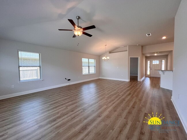 Photo - Modern 3 Bedroom Home with Community pool!