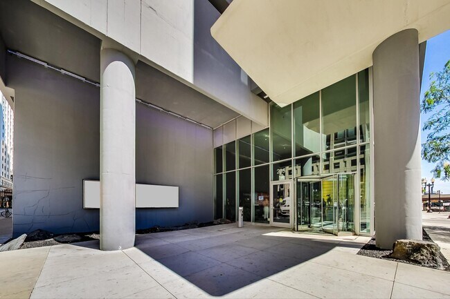 Photo - 235 W Van Buren St Unit 4507