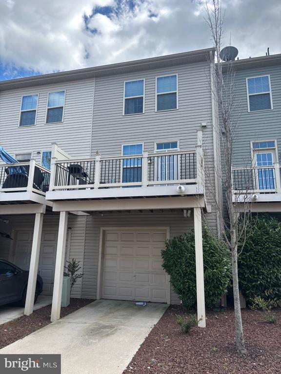 Photo - 1728 Lantern Mews