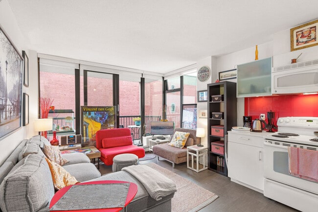 Photo - 64 W Cordova St Unit SI ID1318717P