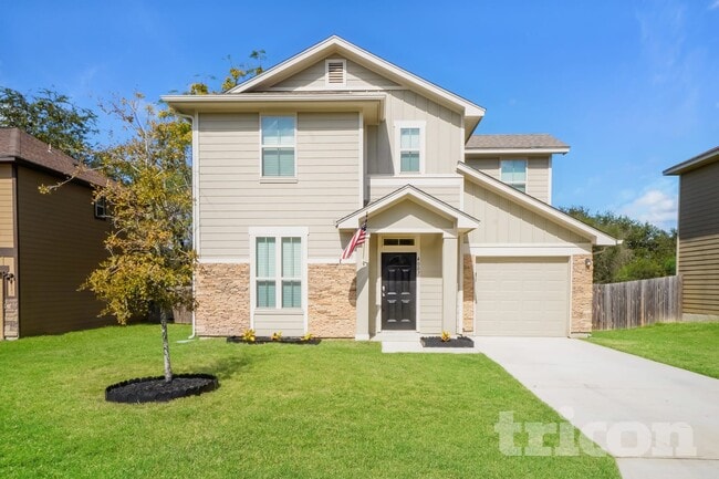Building Photo - 4007 Anton Dr