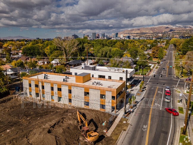 Building Photo - 490 E 1300 S Unit 203 Rental