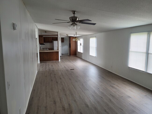 Photo - 153 Peak View Rd