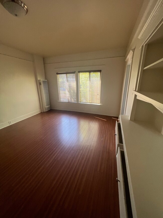 Photo - 201 Toluca N St Unidad 6