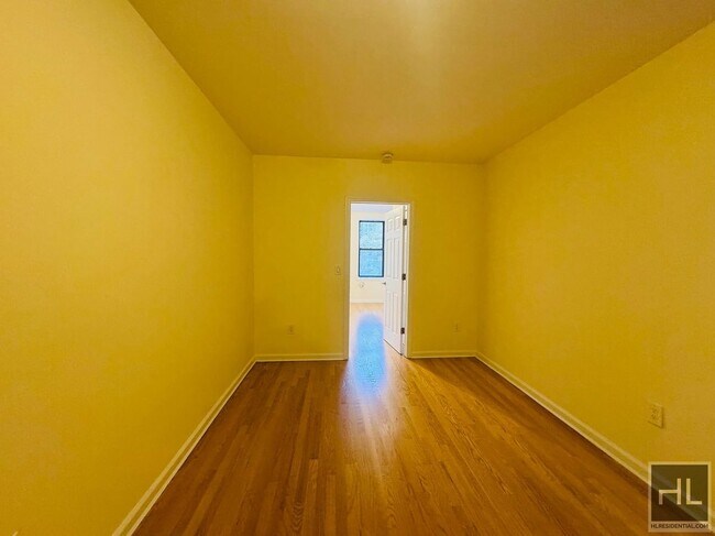 Photo - AMSTERDAM AVENUE Unit 4S