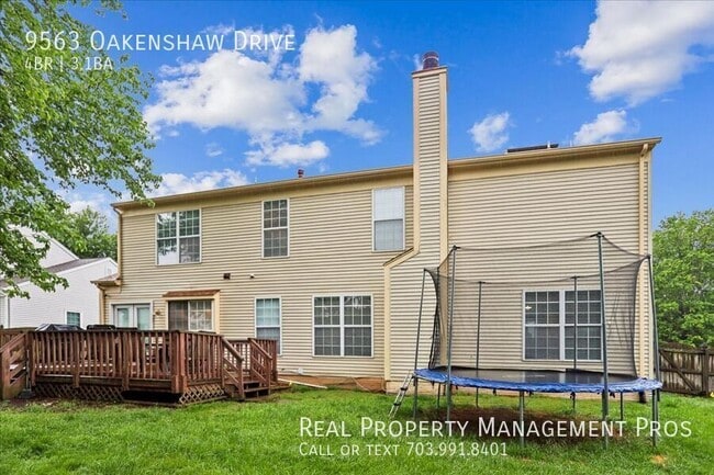 Photo - 9563 Oakenshaw Dr