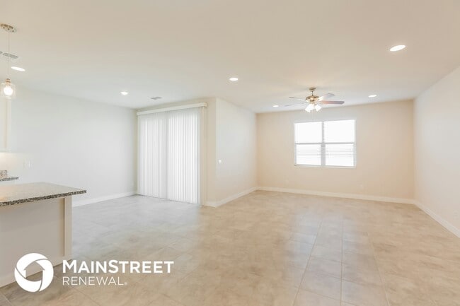 Photo - 8708 S 69th Dr