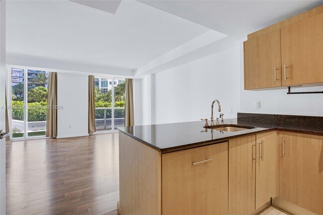 10275 Collins Ave Unit 201