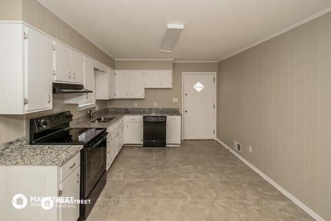 Photo - 5712 Oakhill Dr, Pinson, AL 35126
