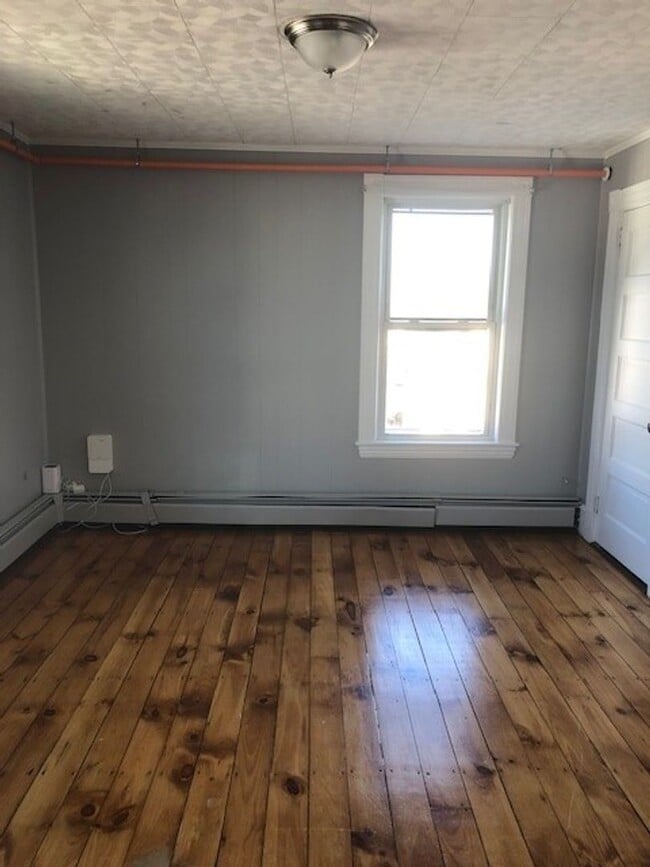 Photo - 3 Bedroom Apartment - 1st Floor Unit Unit 101