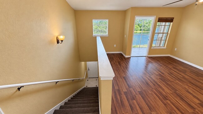 7615 River Oak Run