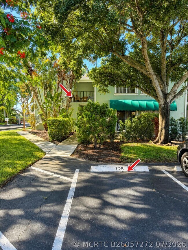 125 Waterside Dr Unit 125