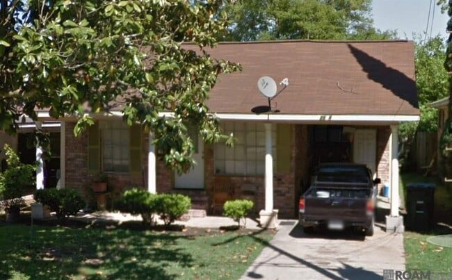 Photo - 2654 Sheldon Dr