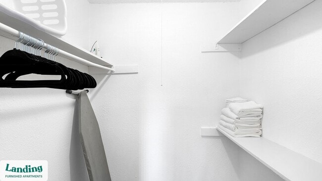 Photo - 2300 Misty Ridge Cir Unidad 271