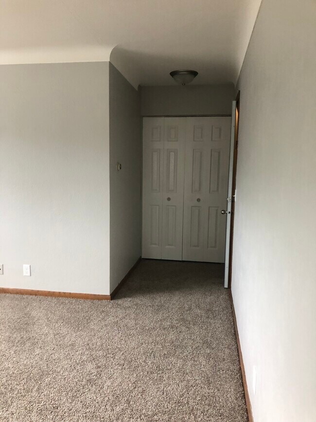 Entry Closet - 240 South St W Apartments Unit 7