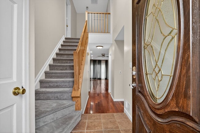 Photo - 34 Jeffrey Cir