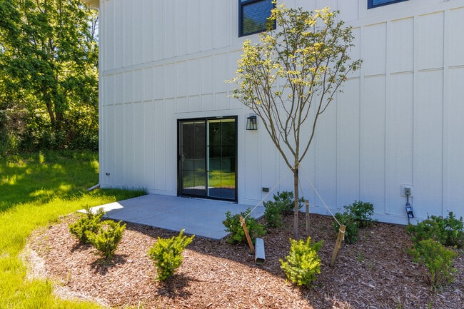 Photo - 1920 Edwards St Unit A